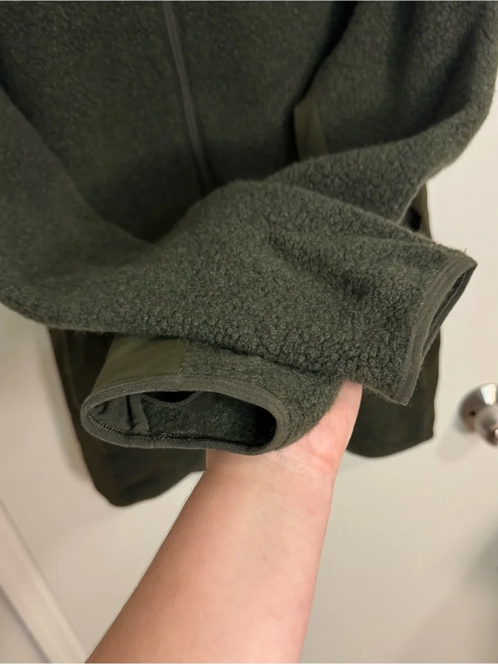 Lululemon Tundra Trek 1/2 Zip Heathered Dark Olive Men’s Size L Active Wool Cozy